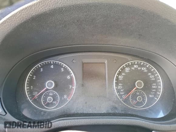 ✅ 2013 Volkswagen Passat SE • VIN: 1VWBP7A36DC092786 • Lot: 92998455. Listed on Copart with Not provided. Free auction sales archive from the USA and detailed vehicle history report at DreamBid. Image 9.