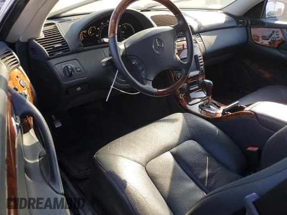 ✅ 2004 Mercedes-Benz CL 500/600 • VIN: WDBPJ75J04A040535 • Лот: 50412135. Опубликован ранее на Copart с пробегом 2 688 миль. Бесплатный доступ к архиву аукционных продаж из США и подробный отчёт об истории автомобиля на DreamBid. Изображение 8.