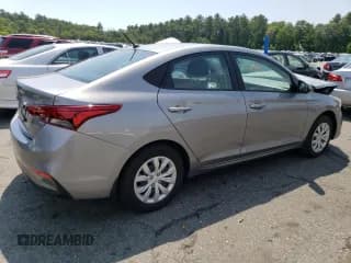 ✅ 2022 Hyundai Accent SEL • VIN: 3KPC24A6XNE173914 • Lot: 55882903. Wystawiony na Copart z przebiegiem 23 100 mil. Bezpłatny archiwum sprzedaży aukcyjnych z USA i szczegółowy raport historii pojazdu na DreamBid. Zdjęcie 3.