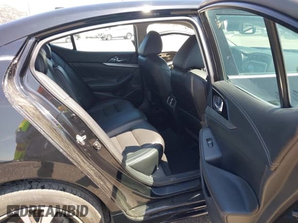 ✅ 2016 Nissan Maxima SR • VIN: 1N4AA6APXGC380558 • Лот: 42966389. Опубликован ранее на IAAI с пробегом 137 310 миль. Бесплатный доступ к архиву аукционных продаж из США и подробный отчёт об истории автомобиля на DreamBid. Изображение 8.