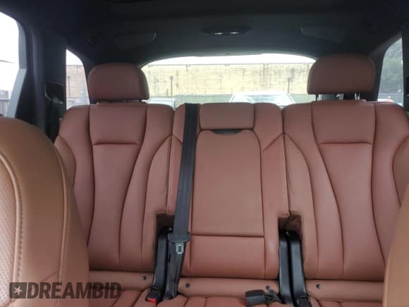 ✅ 2020 Audi Q7 Prestige • VIN: WA1VXAF79LD008309 • Lot: 81399905. Listed on Copart with 49,091 mi. Free auction sales archive from the USA and detailed vehicle history report at DreamBid. Image 10.