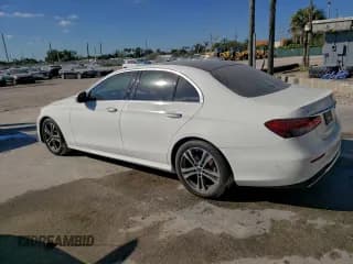 ✅ 2021 Mercedes-Benz E 350 • VIN: W1KZF8DB1MA920838 • Лот: 93294645. Опубликован ранее на Copart с пробегом 29 663 миль. Бесплатный доступ к архиву аукционных продаж из США и подробный отчёт об истории автомобиля на DreamBid. Изображение 2.