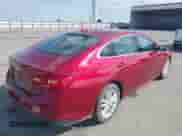 2018 Chevrolet Malibu LT z VIN 1G1ZD5ST1JF230198, wystawiony jako IAAI lot #43190797 z przebiegiem 92 422 mil mil oraz . Historia ofert i sprzedaży dostępna na DreamBid. Obrazek 4.