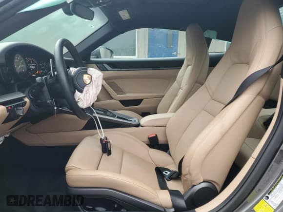 ✅ 2022 Porsche 911 Carrera • VIN: WP0AA2A97NS205224 • Lot: 59531615. Listed on Copart with 11,579 mi. Free auction sales archive from the USA and detailed vehicle history report at DreamBid. Image 7.