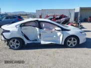 ✅ 2018 Chevrolet Volt LT • VIN: 1G1RC6S51JU139597 • Lot: 42885318. Wystawiony na IAAI z przebiegiem 65 635 mil. Bezpłatny archiwum sprzedaży aukcyjnych z USA i szczegółowy raport historii pojazdu na DreamBid. Zdjęcie 14.