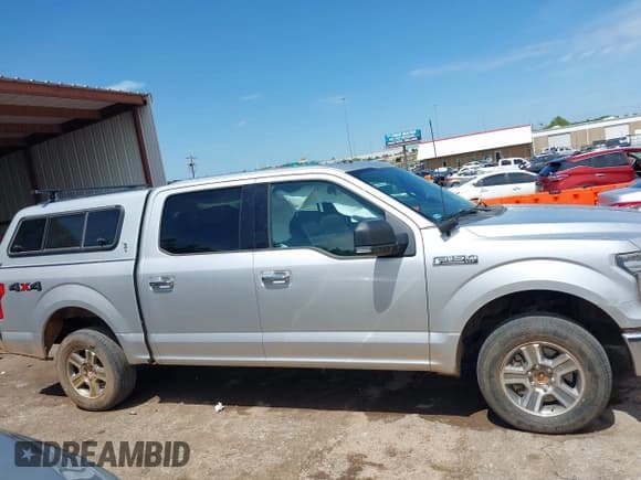 ✅ 2016 Ford F-150 XLT • VIN: 1FTEW1EFXGKF66611 • Lot: 42113054. Wystawiony na IAAI z przebiegiem 161 020 mil. Bezpłatny archiwum sprzedaży aukcyjnych z USA i szczegółowy raport historii pojazdu na DreamBid. Zdjęcie 13.
