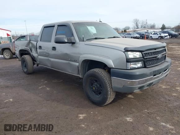 ✅ 2003 Chevrolet Silverado 2500HD LT3 • VIN: 1GCHK23G93F123234 • Лот: 41426424. Опубликован ранее на IAAI с пробегом 190 523 миль. Бесплатный доступ к архиву аукционных продаж из США и подробный отчёт об истории автомобиля на DreamBid. Изображение 1.