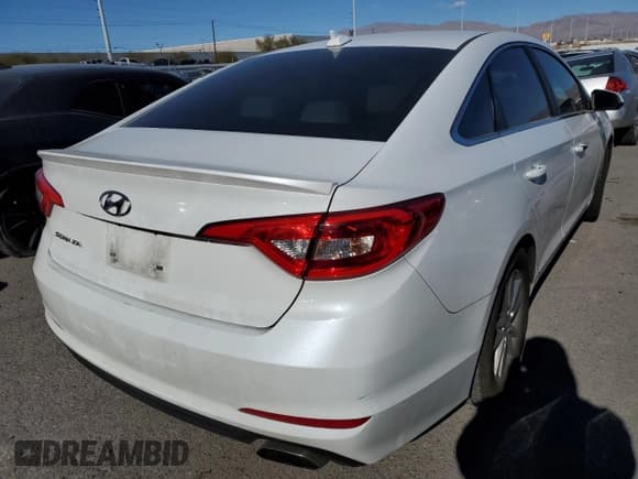 ✅ 2017 Hyundai Sonata SE • VIN: 5NPE24AF1HH558206 • Лот: 38113963. Опубликован ранее на Copart с пробегом 73 935 миль. Бесплатный доступ к архиву аукционных продаж из США и подробный отчёт об истории автомобиля на DreamBid. Изображение 3.