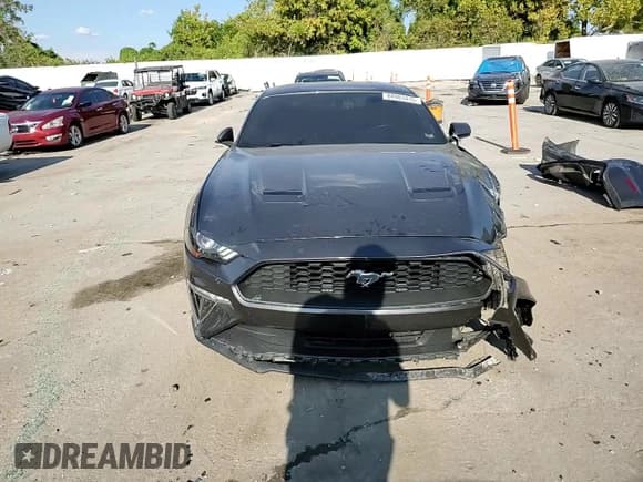 ✅ 2018 Ford Mustang EcoBoost • VIN: 1FA6P8TH7J5126811 • Lot: 84983435. Listed on Copart with 84,849 mi. Free auction sales archive from the USA and detailed vehicle history report at DreamBid. Image 13.