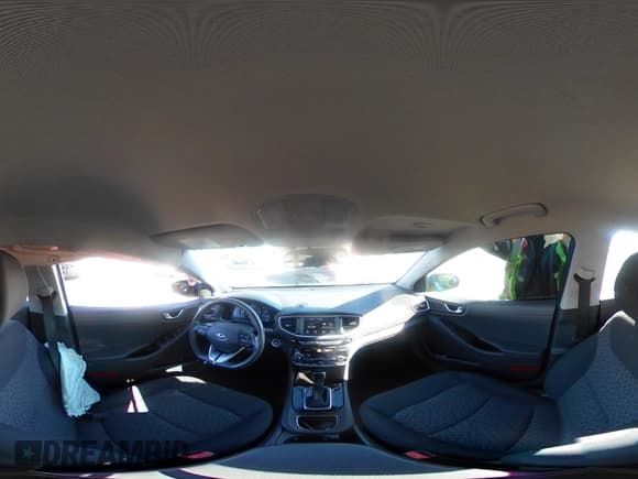 ✅ 2018 Hyundai Ioniq Blue • VIN: KMHC65LC1JU102735 • Lot: 43529622. Wystawiony na IAAI z przebiegiem 100 034 mil. Bezpłatny archiwum sprzedaży aukcyjnych z USA i szczegółowy raport historii pojazdu na DreamBid. Zdjęcie 19.