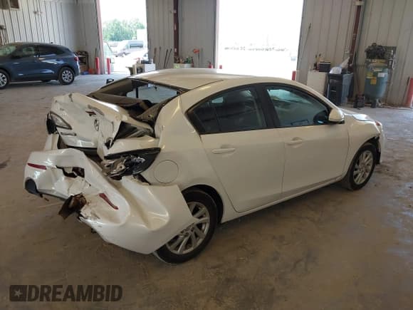 ✅ 2012 Mazda 3 i Touring • VIN: JM1BL1V83C1693679 • Лот: 42813107. Опубликован ранее на IAAI с пробегом 163 260 миль. Бесплатный доступ к архиву аукционных продаж из США и подробный отчёт об истории автомобиля на DreamBid. Изображение 4.