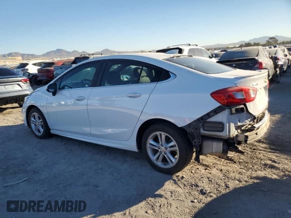 ✅ 2017 Chevrolet Cruze LT • VIN: 1G1BE5SM0H7172774 • Лот: 91687605. Опубликован ранее на Copart с пробегом 103 168 миль. Бесплатный доступ к архиву аукционных продаж из США и подробный отчёт об истории автомобиля на DreamBid. Изображение 2.