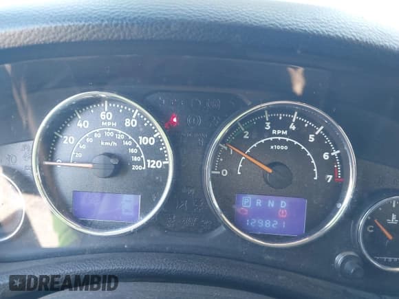 ✅ 2011 Jeep Wrangler Unlimited 70th Anniversary • VIN: 1J4BA7H16BL615157 • Lot: 42216261. Listed on IAAI with 129,821 mi. Free auction sales archive from the USA and detailed vehicle history report at DreamBid. Image 7.