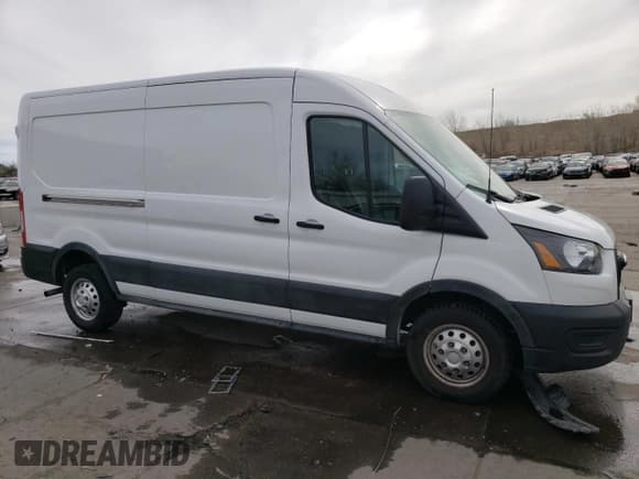 ✅ 2023 Ford Transit Cargo • VIN: 1FTYE2CG5PKB19301 • Лот: 50044225. Опубликован ранее на Copart с пробегом 38 943 миль. Бесплатный доступ к архиву аукционных продаж из США и подробный отчёт об истории автомобиля на DreamBid. Изображение 4.