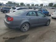 ✅ 2006 Volkswagen Jetta 2.5L • VIN: 3VWRG71K26M690381 • Лот: 85583905. Опубликован ранее на Copart с пробегом 175 865 миль. Бесплатный доступ к архиву аукционных продаж из США и подробный отчёт об истории автомобиля на DreamBid. Изображение 3.