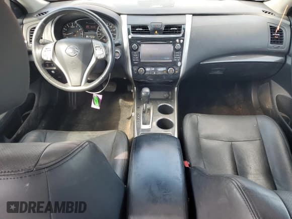 ✅ 2015 Nissan Altima 2.5 • VIN: 1N4AL3AP9FN314773 • Lot: 80397345. Wystawiony na Copart z przebiegiem 129 529 mil. Bezpłatny archiwum sprzedaży aukcyjnych z USA i szczegółowy raport historii pojazdu na DreamBid. Zdjęcie 8.