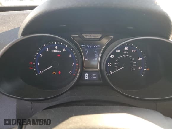 ✅ 2013 Hyundai Veloster Turbo • VIN: KMHTC6AE9DU124005 • Lot: 78269874. Wystawiony na Copart z przebiegiem 53 144 mil. Bezpłatny archiwum sprzedaży aukcyjnych z USA i szczegółowy raport historii pojazdu na DreamBid. Zdjęcie 9.