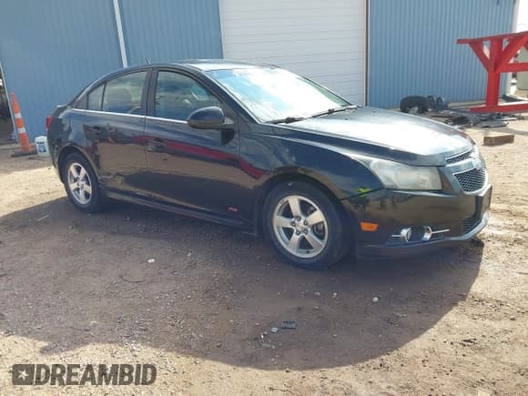 ✅ 2013 Chevrolet Cruze 1LT • VIN: 1G1PC5SB4D7226548 • Lot: 43368381. Listed on IAAI with 176,859 mi. Free auction sales archive from the USA and detailed vehicle history report at DreamBid. Image 1.