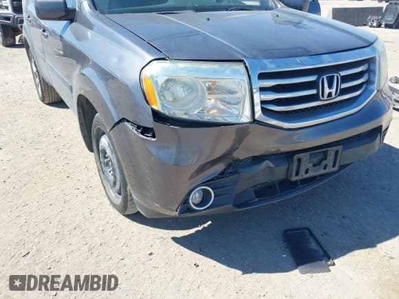 ✅ 2014 Honda Pilot EX-L • VIN: 5FNYF3H72EB015354 • Lot: 43403546. Listed on IAAI with 132,249 mi. Free auction sales archive from the USA and detailed vehicle history report at DreamBid. Image 6.