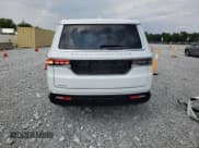 ✅ 2023 Jeep Grand Wagoneer • VIN: 1C4SJSEP2PS557840 • Лот: 69240965. Опубликован ранее на Copart с пробегом 37 285 миль. Бесплатный доступ к архиву аукционных продаж из США и подробный отчёт об истории автомобиля на DreamBid. Изображение 6.