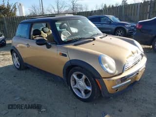 ✅ 2003 MINI Hardtop • VIN: WMWRC33483TJ50761 • Lot: 41679849. Listed on IAAI with 166,336 mi. Free auction sales archive from the USA and detailed vehicle history report at DreamBid. Image 1.