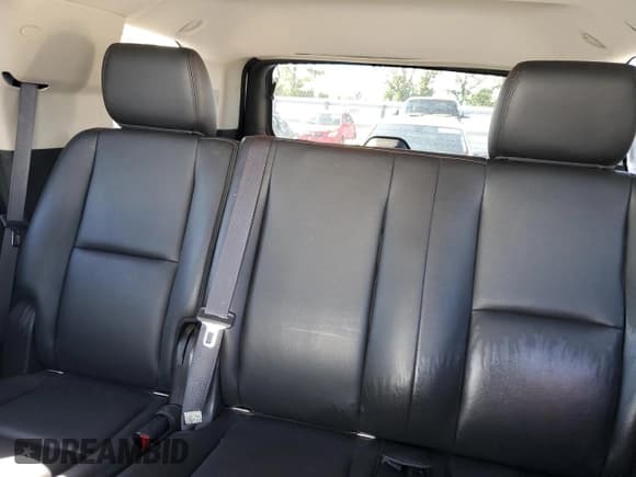 ✅ 2012 Chevrolet Tahoe Commercial • VIN: 1GNLC2E04CR253399 • Lot: 84207025. Listed on Copart with 188,189 mi. Free auction sales archive from the USA and detailed vehicle history report at DreamBid. Image 10.