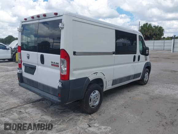 ✅ 2016 Ram ProMaster Cargo • VIN: 3C6TRVAGXGE117895 • Lot: 43241446. Wystawiony na IAAI z przebiegiem 250 374 mil. Bezpłatny archiwum sprzedaży aukcyjnych z USA i szczegółowy raport historii pojazdu na DreamBid. Zdjęcie 4.