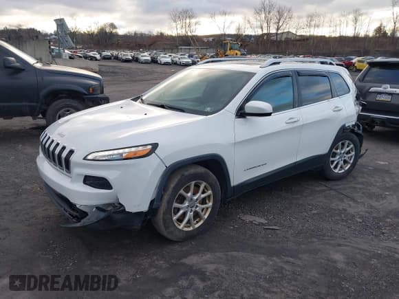 ✅ 2016 Jeep Cherokee Latitude • VIN: 1C4PJMCB7GW118036 • Лот: 41232593. Опубликован ранее на IAAI с пробегом 114 880 миль. Бесплатный доступ к архиву аукционных продаж из США и подробный отчёт об истории автомобиля на DreamBid. Изображение 17.