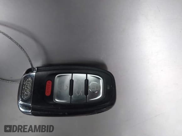 ✅ 2012 Audi Q5 Premium Plus • VIN: WA1LFAFPXCA062133 • Lot: 43698767. Listed on IAAI with 136,837 mi. Free auction sales archive from the USA and detailed vehicle history report at DreamBid. Image 11.