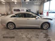 ✅ 2013 Lincoln MKZ • VIN: 3LN6L2J91DR805419 • Lot: 43565243. Listed on IAAI with 106,237 mi. Free auction sales archive from the USA and detailed vehicle history report at DreamBid. Image 14.