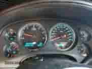 2010 Chevrolet Suburban LT z VIN 1GNUKJE36AR231624, wystawiony jako Copart lot #84595965 z przebiegiem 318 317 mil mil oraz Szkoda całkowita • Salvage title. Historia ofert i sprzedaży dostępna na DreamBid. Obrazek 9.