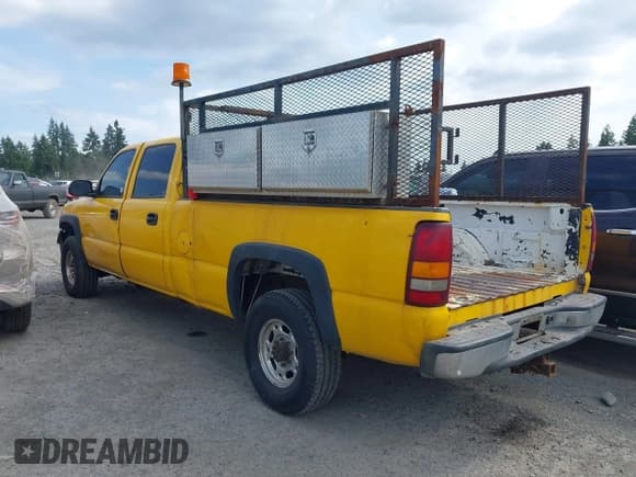 ✅ 2001 Chevrolet Silverado 2500HD LT3 • VIN: 1GCHK23G91F123733 • Lot: 42478507. Wystawiony na IAAI z przebiegiem 181 505 mil. Bezpłatny archiwum sprzedaży aukcyjnych z USA i szczegółowy raport historii pojazdu na DreamBid. Zdjęcie 3.