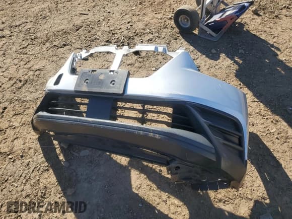 ✅ 2020 Nissan Kicks SV • VIN: 3N1CP5CV3LL538182 • Lot: 89724825. Listed on Copart with Not provided. Free auction sales archive from the USA and detailed vehicle history report at DreamBid. Image 12.