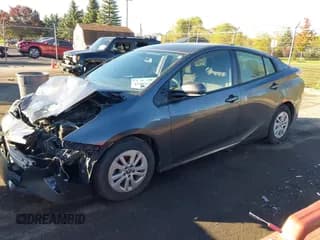✅ 2016 Toyota Prius Two • VIN: JTDKBRFU3G3007762 • Lot: 43483130. Wystawiony na IAAI z przebiegiem 238 005 mil. Bezpłatny archiwum sprzedaży aukcyjnych z USA i szczegółowy raport historii pojazdu na DreamBid. Zdjęcie 2.
