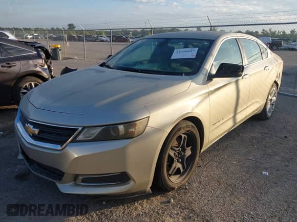 2014 Chevrolet Impala LS with VIN 2G11Y5SLXE9190414, listed as a IAAI auction lot 43350447 with 190,115 mi miles and . Bid and sale history available at DreamBid. Image 2.