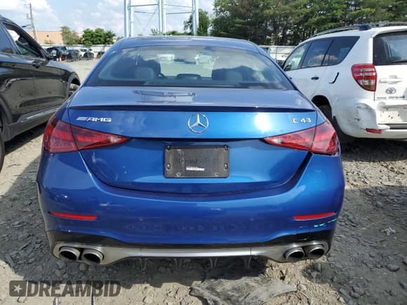 ✅ 2023 Mercedes-Benz C 43 AMG • VIN: W1KAF8HB0PR138222 • Lot: 63623915. Wystawiony na Copart z przebiegiem 48 960 mil. Bezpłatny archiwum sprzedaży aukcyjnych z USA i szczegółowy raport historii pojazdu na DreamBid. Zdjęcie 6.