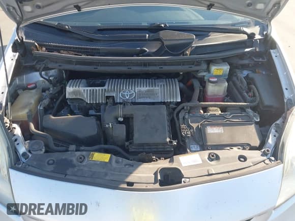 ✅ 2015 Toyota Prius Two • VIN: JTDKN3DU6F0425904 • Lot: 43769781. Listed on IAAI with 338,612 mi. Free auction sales archive from the USA and detailed vehicle history report at DreamBid. Image 10.