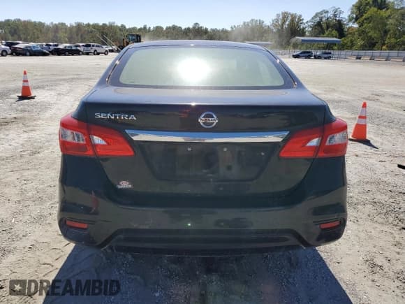 ✅ 2019 Nissan Sentra S • VIN: 3N1AB7AP6KY274091 • Lot: 85137655. Listed on Copart with Not provided. Free auction sales archive from the USA and detailed vehicle history report at DreamBid. Image 6.