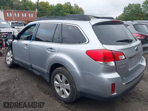 ✅ 2012 Subaru Outback Prem • VIN: 4S4BRBGC1C3212611 • Лот: 43265981. Опубликован ранее на IAAI с пробегом 129 382 миль. Бесплатный доступ к архиву аукционных продаж из США и подробный отчёт об истории автомобиля на DreamBid. Изображение 3.