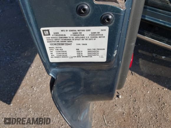 ✅ 2006 Chevrolet Silverado 2500HD LT3 • VIN: 1GCHK23D36F233447 • Лот: 42676674. Опубликован ранее на IAAI с пробегом Не указан. Бесплатный доступ к архиву аукционных продаж из США и подробный отчёт об истории автомобиля на DreamBid. Изображение 9.