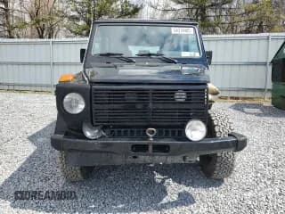 ✅ 1988 Mercedes-Benz 200 • VIN: WDB46023317062528 • Lot: 54314485. Wystawiony na Copart z przebiegiem 27 237 mil. Bezpłatny archiwum sprzedaży aukcyjnych z USA i szczegółowy raport historii pojazdu na DreamBid. Zdjęcie 5.
