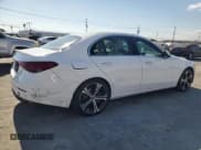 ✅ 2024 Mercedes-Benz C 300 • VIN: W1KAF4GB2RR165032 • Lot: 74506714. Wystawiony na Copart z przebiegiem 4 144 mil. Bezpłatny archiwum sprzedaży aukcyjnych z USA i szczegółowy raport historii pojazdu na DreamBid. Zdjęcie 3.