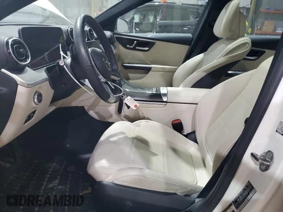 ✅ 2023 Mercedes-Benz C 300 • VIN: W1KAF4HB7PR121412 • Лот: 84762634. Опубликован ранее на Copart с пробегом 21 141 миль. Бесплатный доступ к архиву аукционных продаж из США и подробный отчёт об истории автомобиля на DreamBid. Изображение 7.