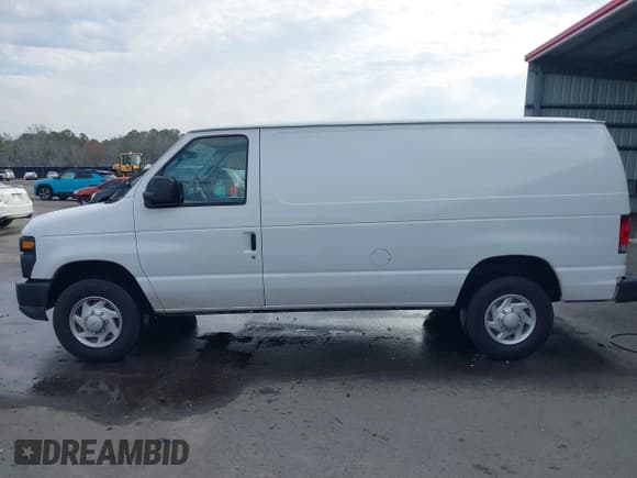 ✅ 2013 Ford Econoline Cargo Commercial • VIN: 1FTNE2EL2DDA97948 • Lot: 41616701. Listed on IAAI with 199,739 mi. Free auction sales archive from the USA and detailed vehicle history report at DreamBid. Image 14.