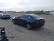 ✅ 2022 Mazda 3 Select • VIN: 3MZBPABL3NM309450 • Lot: 43650319. Listed on IAAI with 32,846 mi. Free auction sales archive from the USA and detailed vehicle history report at DreamBid. Image 3.