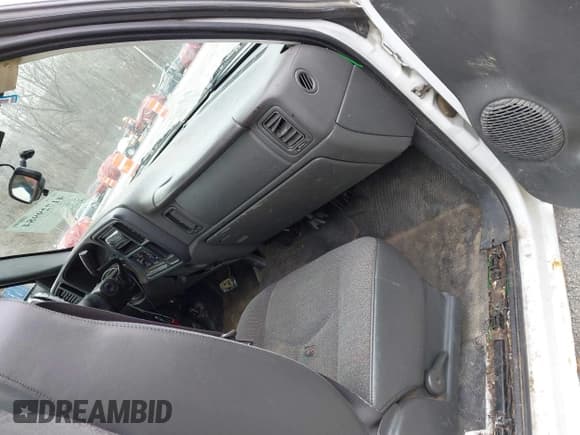 ✅ 2005 Chevrolet Silverado 1500 Work Truck • VIN: 1GCEC14XX5Z340818 • Лот: 41729984. Опубликован ранее на IAAI с пробегом 191 704 миль. Бесплатный доступ к архиву аукционных продаж из США и подробный отчёт об истории автомобиля на DreamBid. Изображение 5.