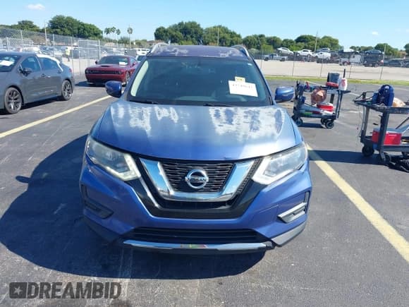 ✅ 2017 Nissan Rogue SV • VIN: KNMAT2MT0HP530516 • Lot: 43749642. Listed on IAAI with 78,068 mi. Free auction sales archive from the USA and detailed vehicle history report at DreamBid. Image 12.