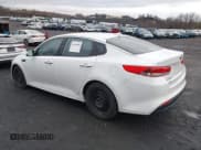 ✅ 2016 Kia Optima LX Turbo • VIN: 5XXGT4L18GG002735 • Lot: 43653969. Wystawiony na IAAI z przebiegiem 85 546 mil. Bezpłatny archiwum sprzedaży aukcyjnych z USA i szczegółowy raport historii pojazdu na DreamBid. Zdjęcie 3.