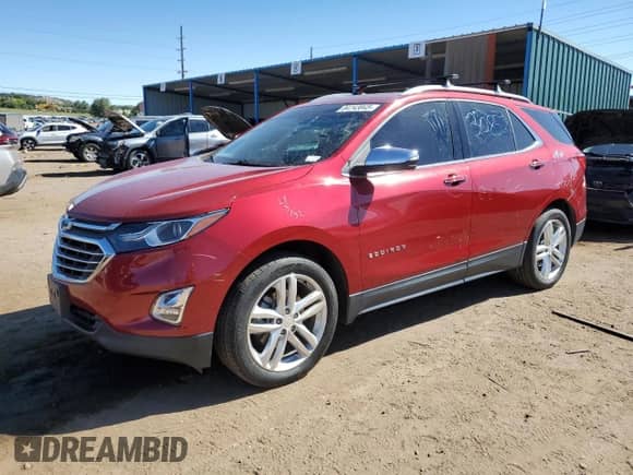 2018 Chevrolet Equinox Premier with VIN 3GNAXWEX6JS507768, listed as a Copart auction lot 84743845 with 36,822 mi miles and Salvage title. Bid and sale history available at DreamBid. Image 1.