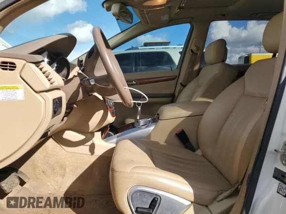 ✅ 2008 Mercedes-Benz R 3.0L • VIN: 4JGCB22E28A074615 • Лот: 48955475. Опубликован ранее на Copart с пробегом 130 778 миль. Бесплатный доступ к архиву аукционных продаж из США и подробный отчёт об истории автомобиля на DreamBid. Изображение 7.